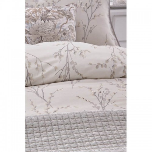 Pussy Willow print, Laura Ashley. In light gray and satin cotton. Reversible. Duvet cover and 1 or 2 pillowcases.