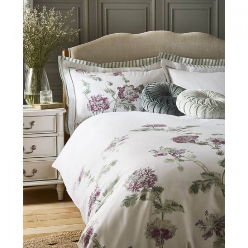 Grape Hepwort Bed Set, Laura Ashley. Purple flowers and green branches, in percale cotton. Includes 1 or 2 pillowcases.