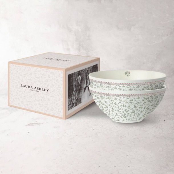 Vintage Wild Clematis Collection, Laura Ashley. 2 Bowls 16 mm in gift box. Dishwasher safe.