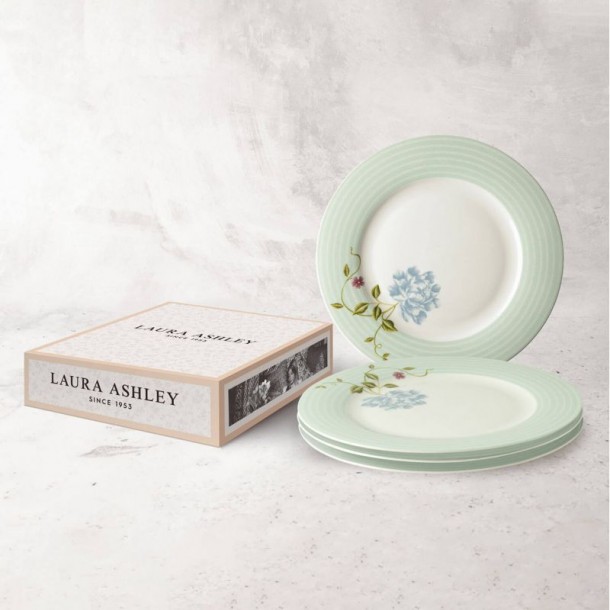 4 Mint Green Heritage Candy Plates 26cm, Laura Ashley. Gift box. Made of porcelain.