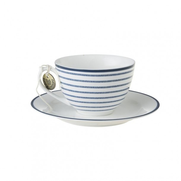 Set de taza y plato Candy Stripe perfecto para un cappuccino o un té. Colección Blueprint, de Laura Ashley.