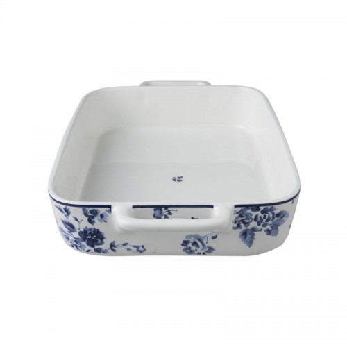 China Rose baking tray. Combine it with the Blueprint collection, by Laura Ashley. Perfect for sweet and savory dishes.
